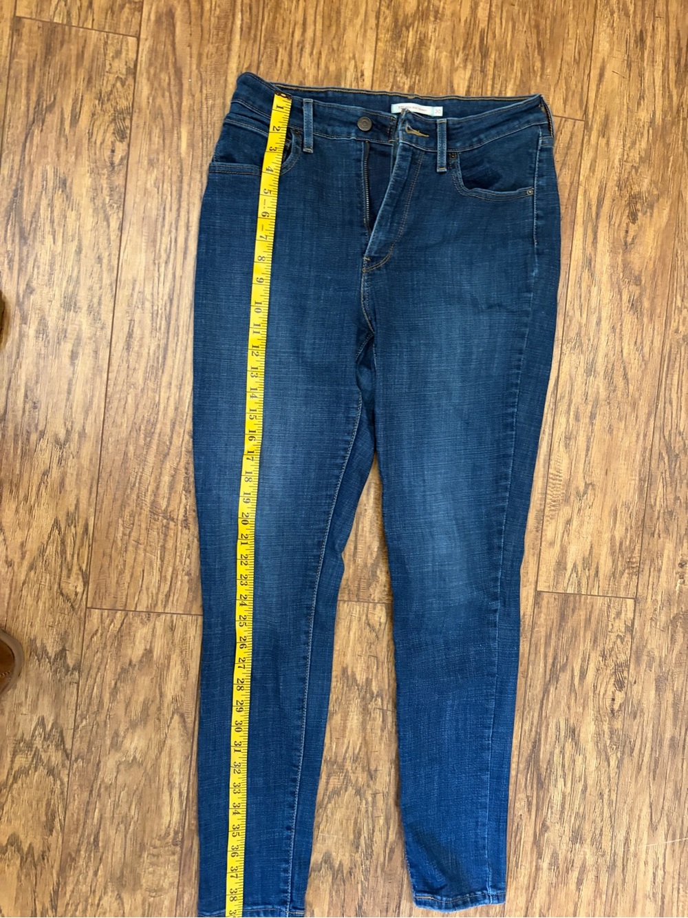 Levi's Women's Dark Indigo Skinny Jeans